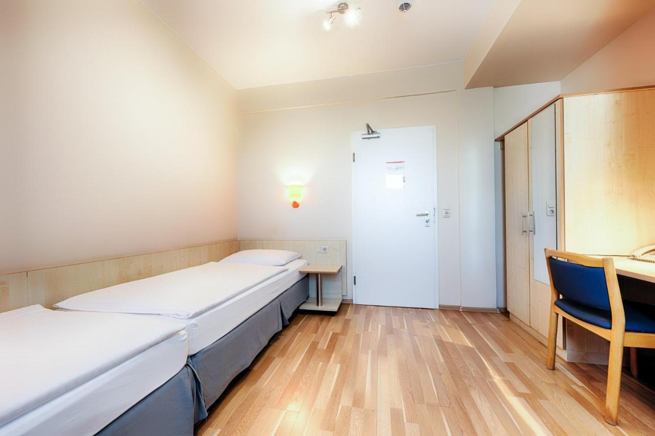 Enjoy Hotel Berlin City Messe Екстериор снимка